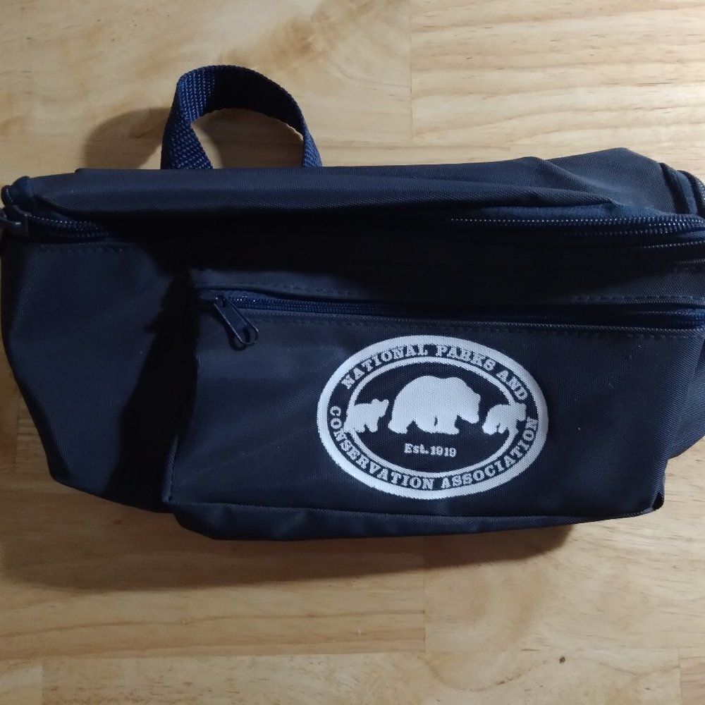 Vintage National Parks Conservation Fanny Pack